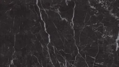 Konglomerat czarny marmur: dlaczego warto go wybrać zamiast naturalnego?