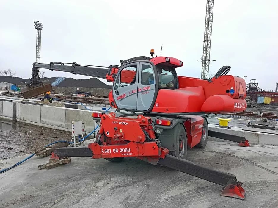 Ile kosztuje wynajem koparki bez operatora? Sprawdź ceny i porady